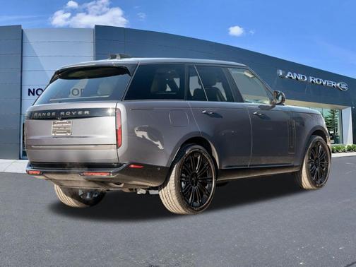 2026 Land Rover Range Rover P400 SE