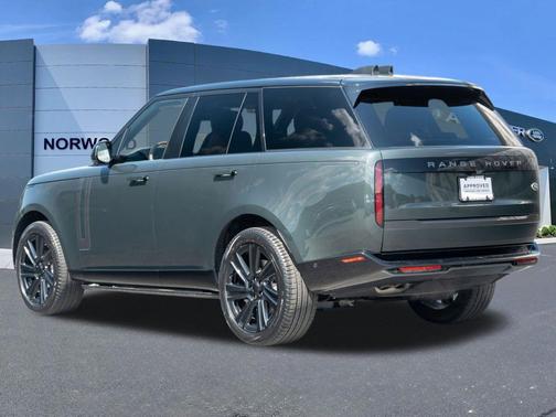 Belgravia Green 2023 Land Rover Range Rover P530 SE