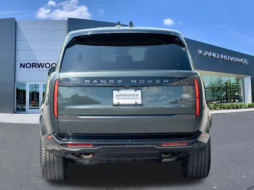 Belgravia Green 2023 Land Rover Range Rover P530 SE