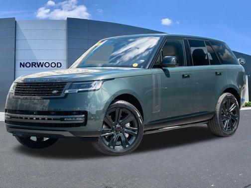 Belgravia Green 2023 Land Rover Range Rover P530 SE