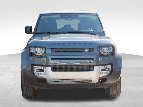 2025 Land Rover Defender P300
