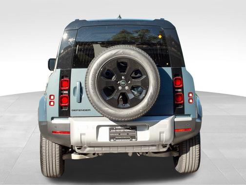 2025 Land Rover Defender P300