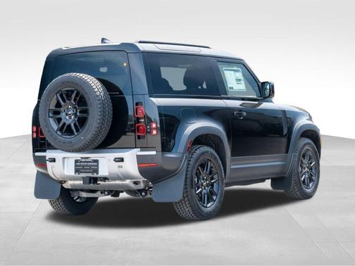 2025 Land Rover Defender P300 S