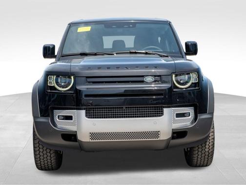 2025 Land Rover Defender P300 S
