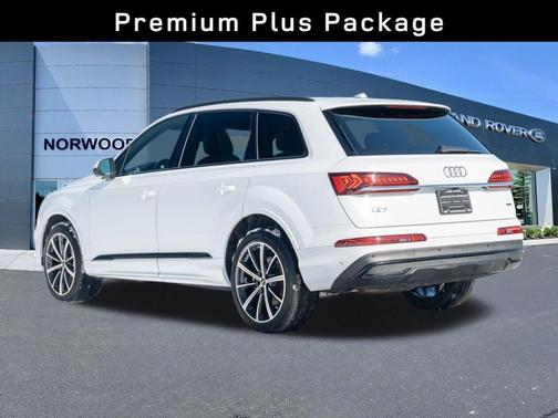 2021 Audi Q7 55 Premium Plus