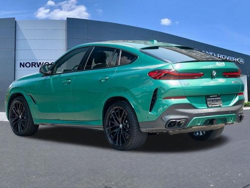 Isle of Man Green Metallic 2025 BMW X6 M60i
