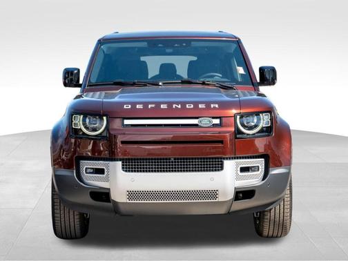 2025 Land Rover Defender P400 S