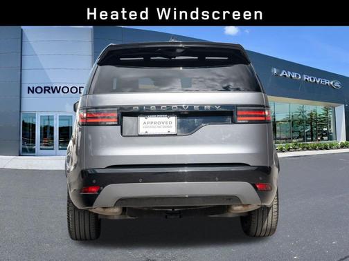 Eiger Grey 2024 Land Rover Discovery P300 Dynamic SE