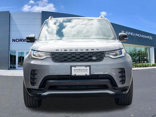 Eiger Grey 2024 Land Rover Discovery P300 Dynamic SE