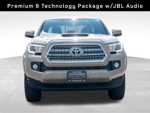 2017 Toyota Tacoma TRD Sport