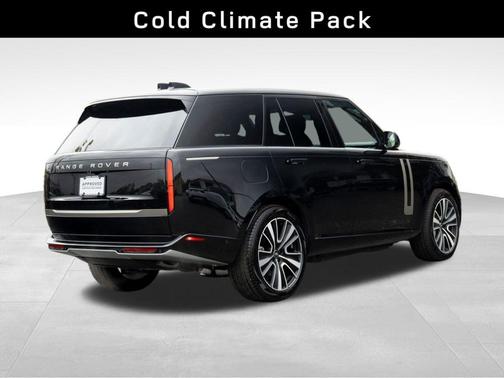 2025 Land Rover Range Rover P550e SE