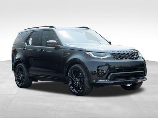2025 Land Rover Discovery P300 Dynamic SE