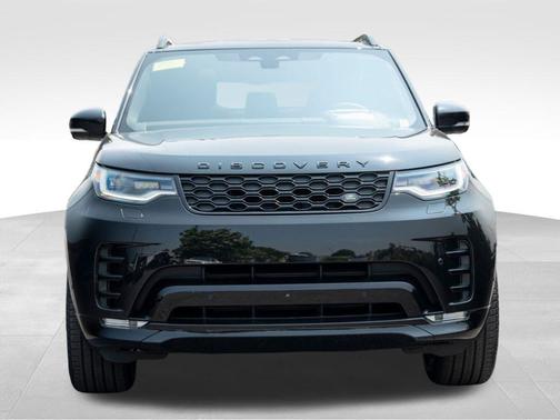 2025 Land Rover Discovery P300 Dynamic SE