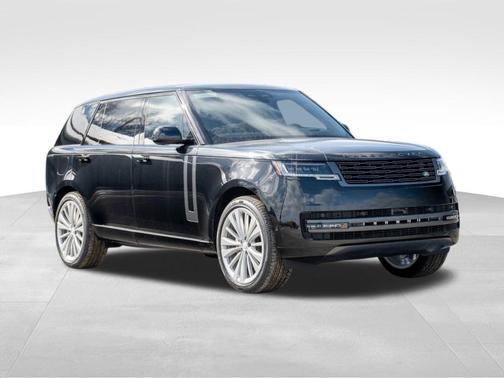 2025 Land Rover Range Rover P400 SE 7 Seat