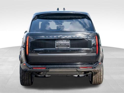 2025 Land Rover Range Rover P400 SE 7 Seat