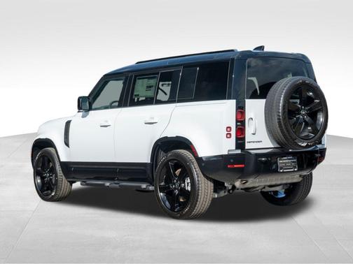2025 Land Rover Defender P400 X-Dynamic SE