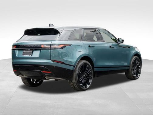 2026 Land Rover Range Rover Velar P400 Dynamic SE