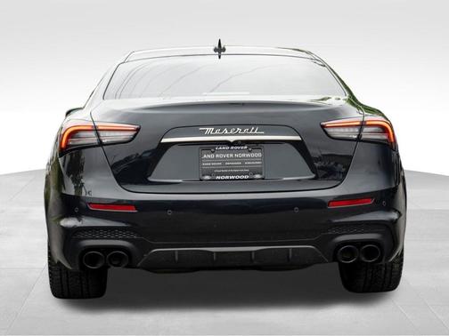 2021 Maserati Ghibli Trofeo