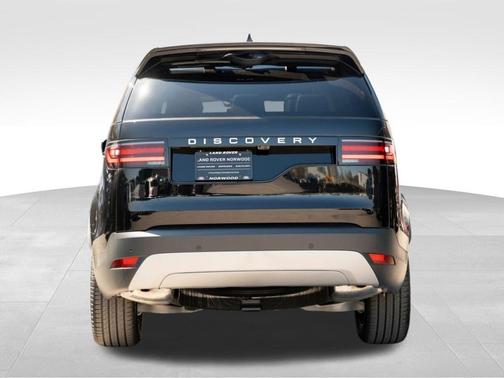 2025 Land Rover Discovery P300 S