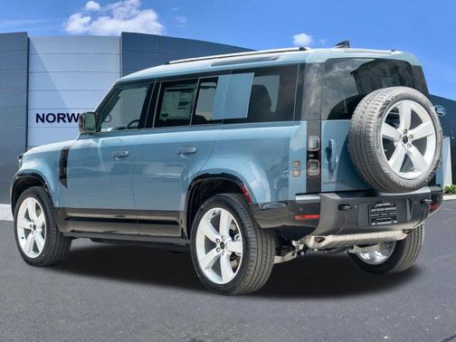 Tasman Blue Metallic 2026 Land Rover Defender P400 X-Dynamic SE