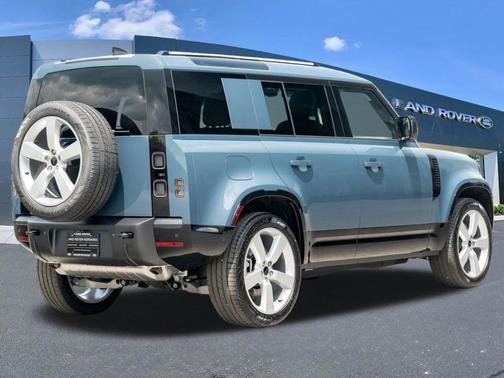 Tasman Blue Metallic 2026 Land Rover Defender P400 X-Dynamic SE