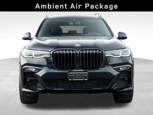 2020 BMW X7 M50i