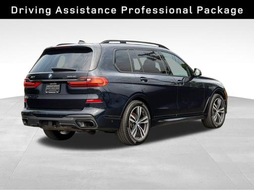 2020 BMW X7 M50i