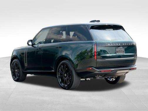 2025 Land Rover Range Rover P530 SE