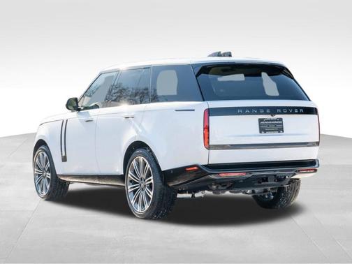 2025 Land Rover Range Rover P530 SE