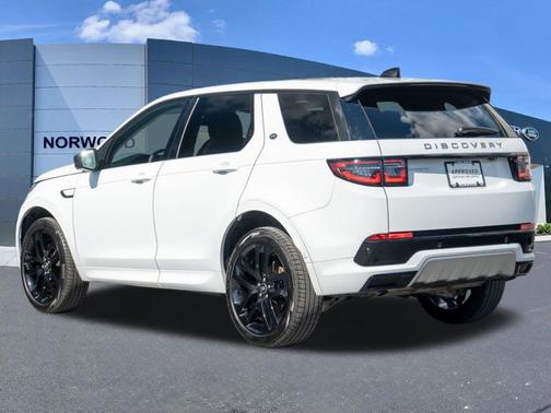 Fuji White 2025 Land Rover Discovery Sport S