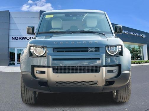 2026 Land Rover Defender P300 S