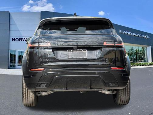2026 Land Rover Range Rover Evoque Dynamic SE