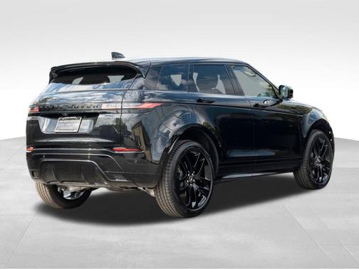 2026 Land Rover Range Rover Evoque Dynamic SE