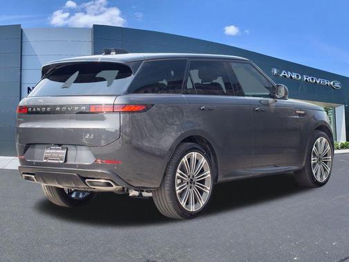 Carpathian Grey 2026 Land Rover Range Rover Sport P400 Dynamic SE