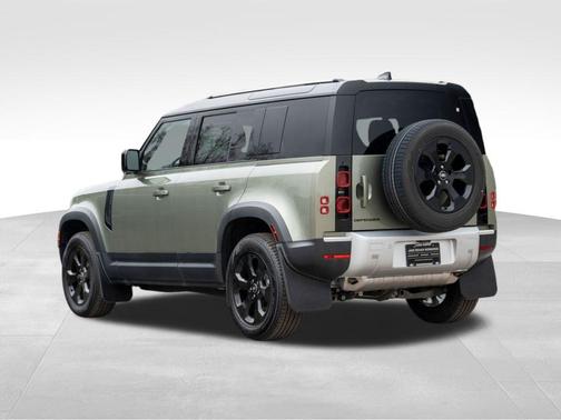 2025 Land Rover Defender P300