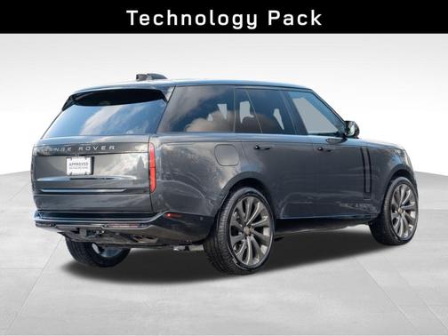 2023 Land Rover Range Rover P530 SE