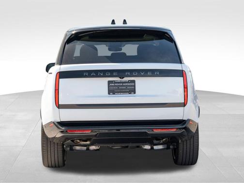 2025 Land Rover Range Rover P530 SE