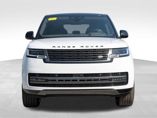 2025 Land Rover Range Rover P530 SE