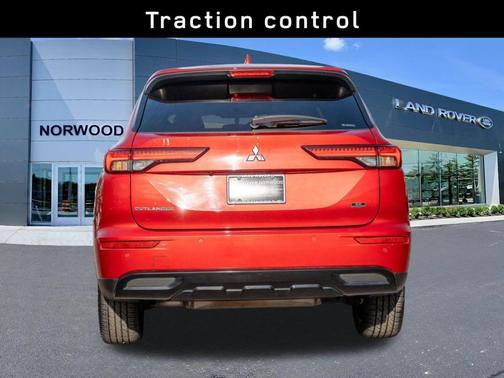 2023 Mitsubishi Outlander SE Black Edition