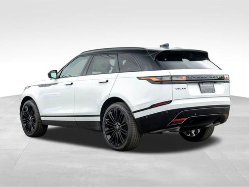 2026 Land Rover Range Rover Velar P400 Dynamic SE