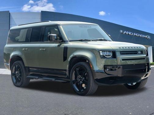 Woolstone Green 2026 Land Rover Defender P400 X-Dynamic SE