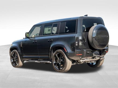 2026 Land Rover Defender