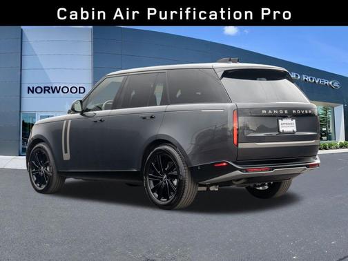 2025 Land Rover Range Rover P400 SE