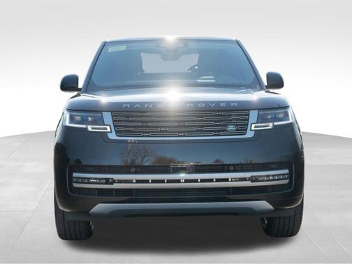 2026 Land Rover Range Rover SE