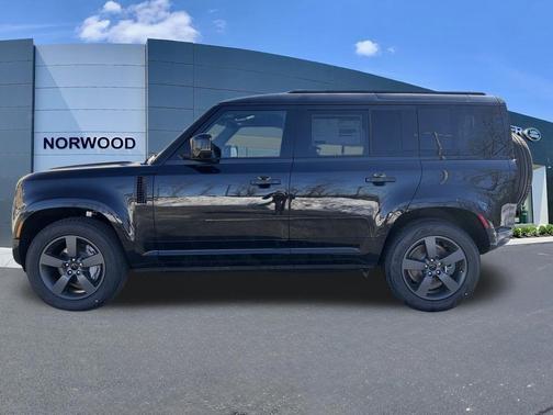 Santorini Black 2026 Land Rover Defender P400 X-Dynamic SE