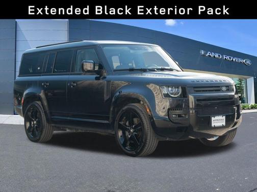 2024 Land Rover Defender P400 X-Dynamic SE