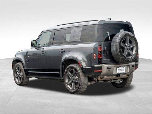 2022 Land Rover Defender 110 X-Dynamic SE