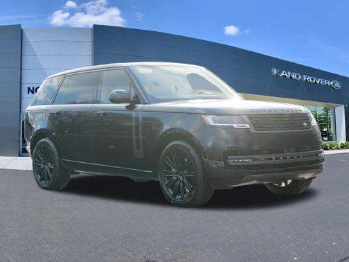 2026 Land Rover Range Rover P400 SE 7 Seat