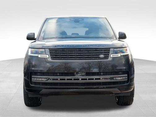 2026 Land Rover Range Rover P400 SE 7 Seat