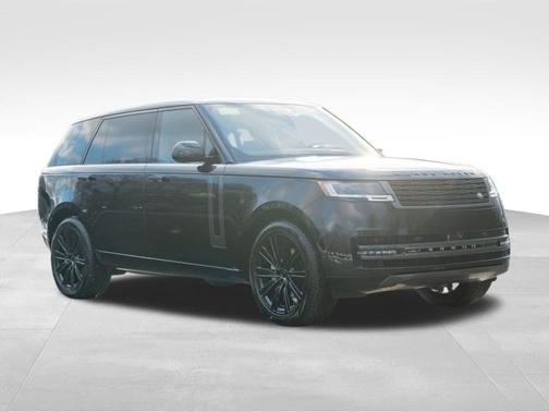 2026 Land Rover Range Rover P400 SE 7 Seat